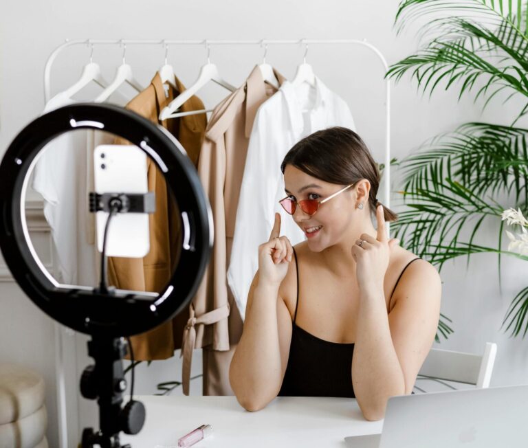 Strategic Influencer Marketing for Jewelry, Fashion and Beauty Brands