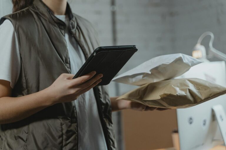 The Handbook to DTC Marketing for Fashion Brands