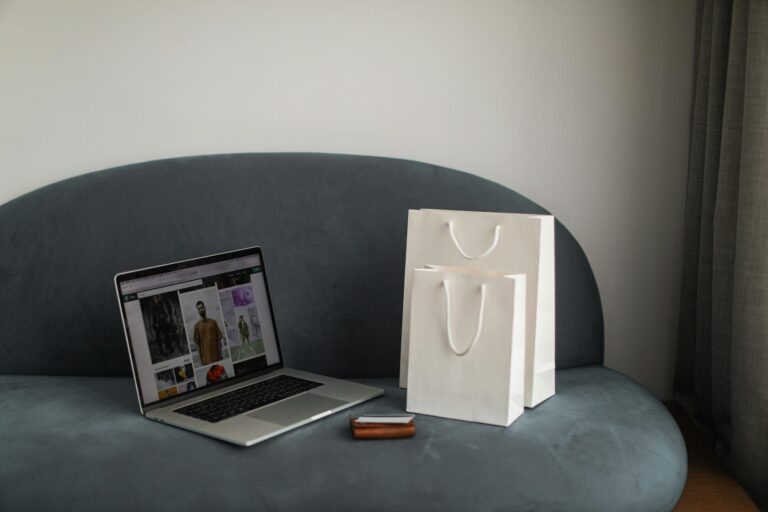 Top 6 eCommerce Trends for Jewelry, Fashion & Beauty Brands