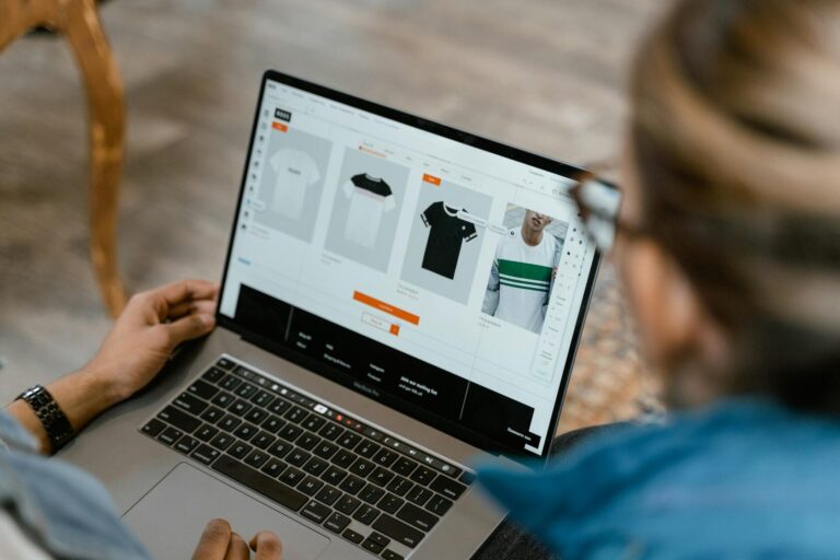 Self-Hosted vs. Hosted eCommerce Platforms: What’s the Difference?